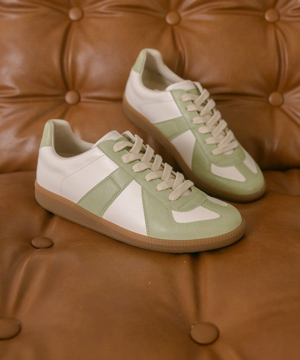 
                  
                    Load image into Gallery viewer, Daisy Mae Mint Sneakers
                  
                
