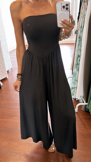 
                  
                    Load image into Gallery viewer, Juniper Jumpsuit
                  
                