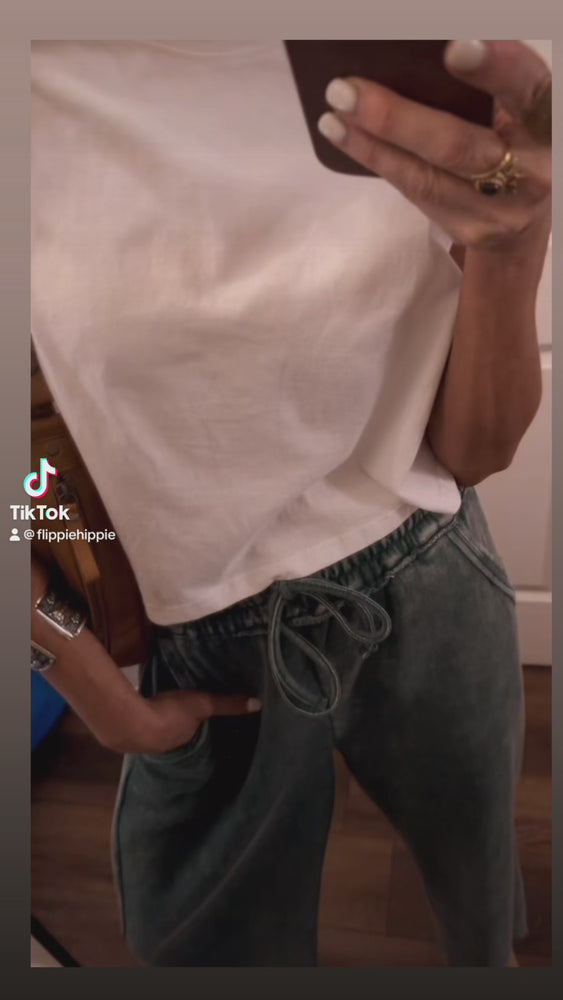 
                  
                    Load and play video in Gallery viewer, So Comfy Pants
                  
                