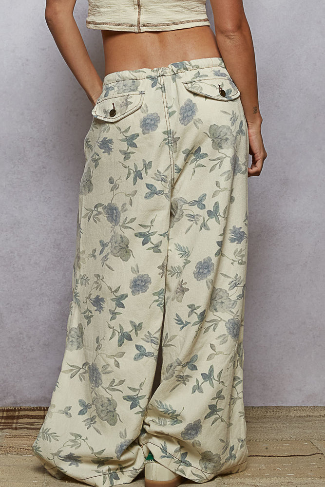 
                  
                    Load image into Gallery viewer, Miss You Floral Pants
                  
                