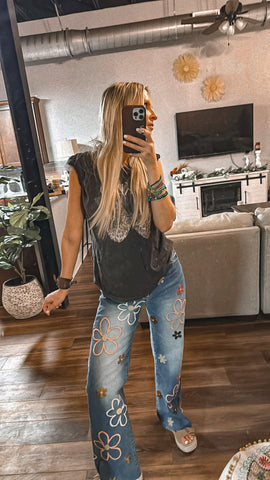 Magnolia Embroidered Jeans