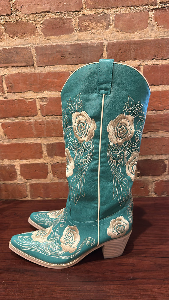 
                  
                    Load image into Gallery viewer, Canyon Boots
                  
                