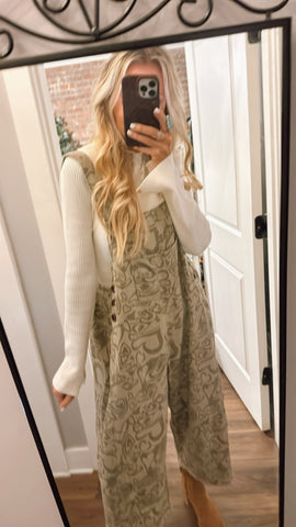 Daphne Sweater