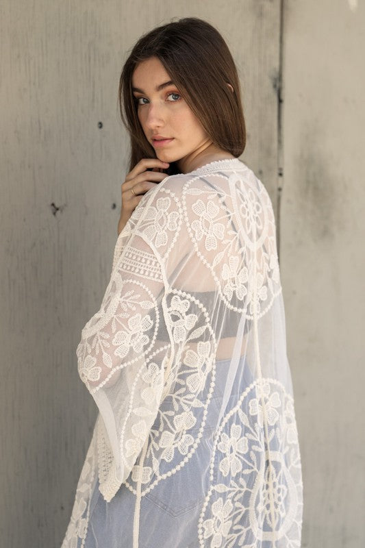 
                  
                    Load image into Gallery viewer, Love and Lace Kimono (Ivory)
                  
                
