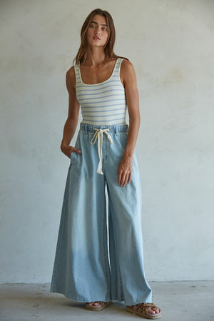 
                  
                    Load image into Gallery viewer, Costa Wide Leg Pants
                  
                