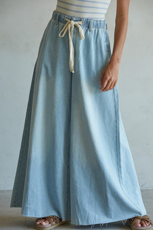 
                  
                    Load image into Gallery viewer, Costa Wide Leg Pants
                  
                