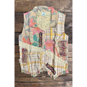
                  
                    Load image into Gallery viewer, Falling Petals Vest
                  
                