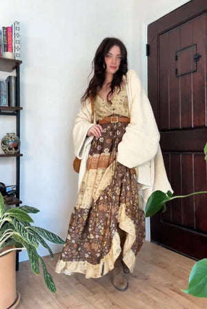 
                  
                    Load image into Gallery viewer, Solstice Bell Sleeve Dress
                  
                