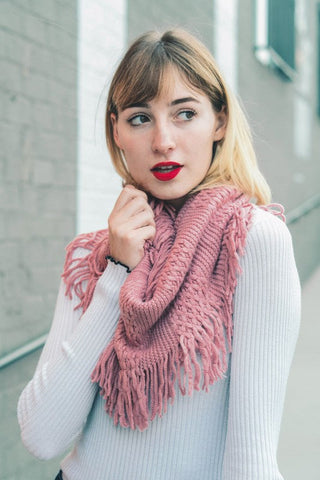 Soft Infinity Scarf (petal pink)