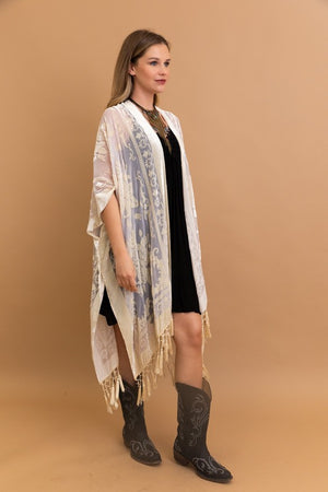 
                  
                    Load image into Gallery viewer, Velvet Crush Kimono (Nude)
                  
                