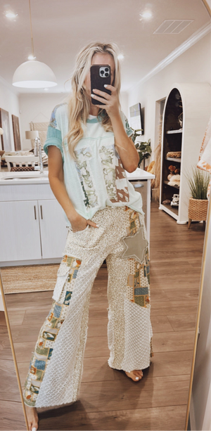 
                  
                    Load image into Gallery viewer, Aligned With The Stars Pants
                  
                