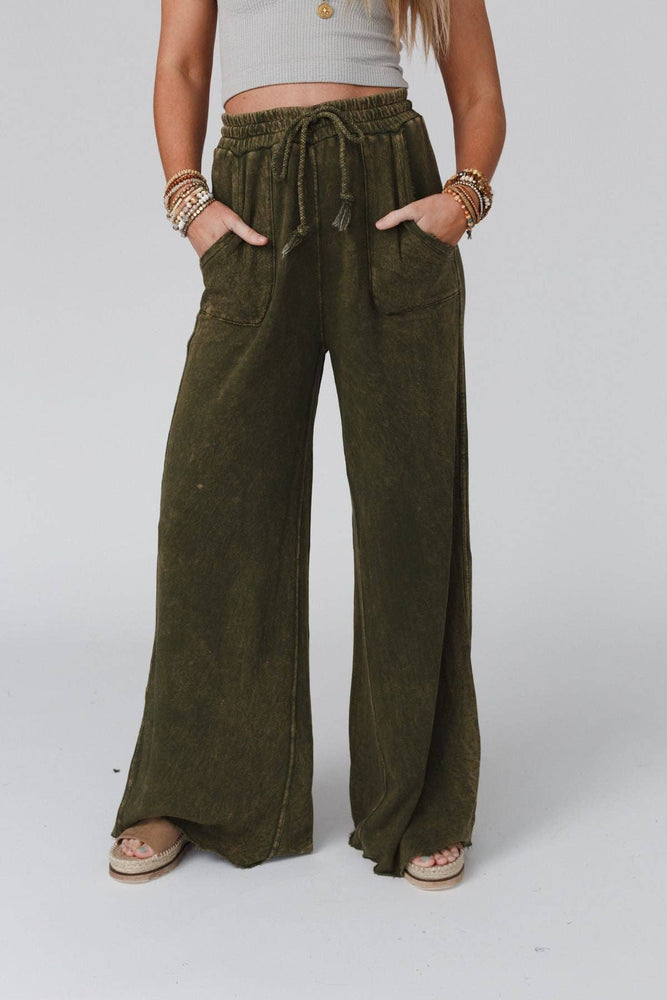 
                  
                    Load image into Gallery viewer, Relaxing Wide Leg Pant (Olive)
                  
                