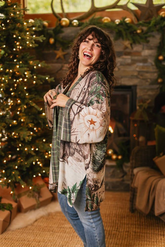
                  
                    Load image into Gallery viewer, Winter Wish Christmas Duster Cardi
                  
                