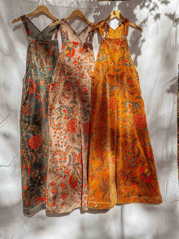 
                  
                    Load image into Gallery viewer, Organic Cotton Velvet Overalls - Lavender Fog
                  
                