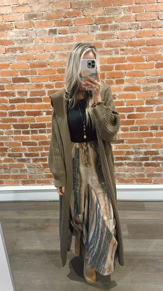 
                  
                    Load image into Gallery viewer, Evening Hues Skirt
                  
                