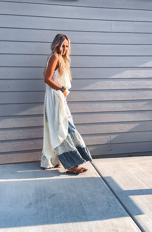 
                  
                    Load image into Gallery viewer, Willow Maxi Top (or dress)
                  
                