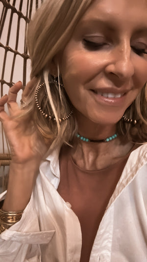 
                  
                    Load image into Gallery viewer, Copper Navajo Pearl Earrings
                  
                