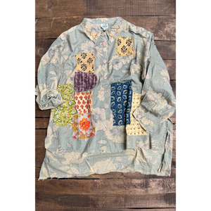 
                  
                    Load image into Gallery viewer, Full Bloom Button Up Top
                  
                