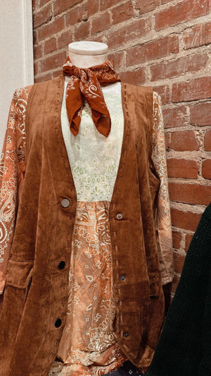 
                  
                    Load image into Gallery viewer, Meadow Oaks Dress
                  
                