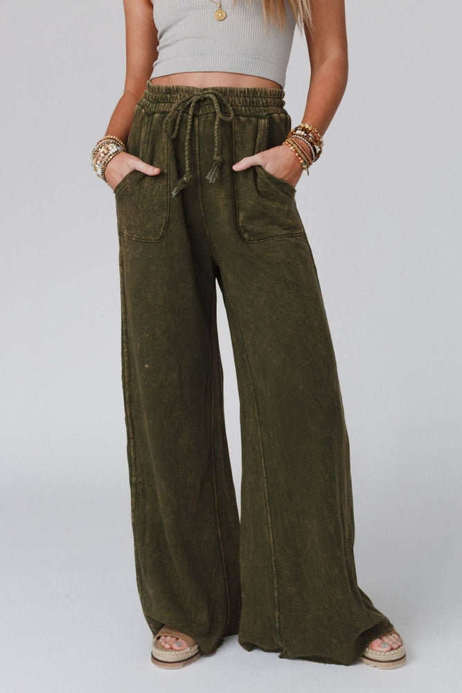 
                  
                    Load image into Gallery viewer, Relaxing Wide Leg Pant (Olive)
                  
                