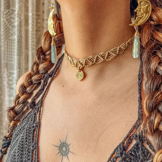 Beachy Macrame Choker