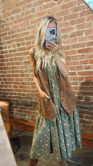 
                  
                    Load image into Gallery viewer, Gilmore Suede Vest
                  
                