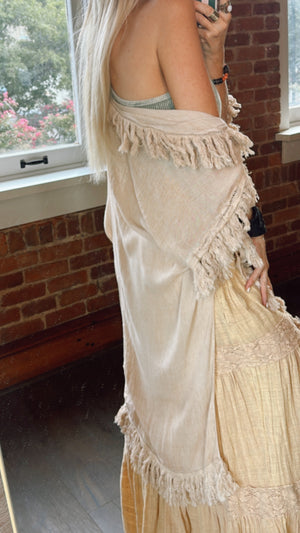 
                  
                    Load image into Gallery viewer, Sunkissed Kimono
                  
                