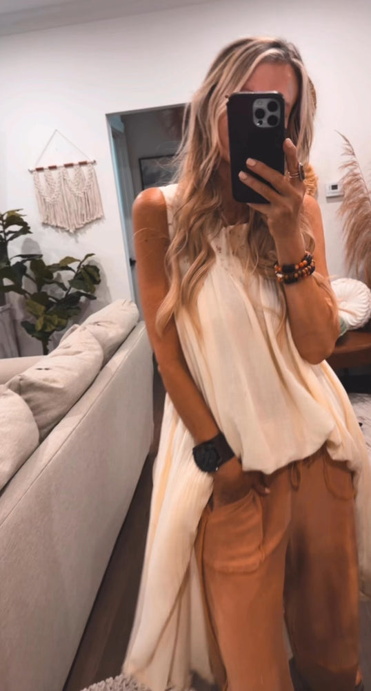 
                  
                    Load image into Gallery viewer, Willow Maxi Top (or dress)
                  
                