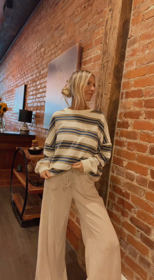 
                  
                    Load image into Gallery viewer, Relaxing Wide Leg Pant (Teal)
                  
                