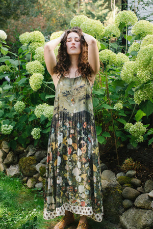 
                  
                    Load image into Gallery viewer, I Dream in Flowers Slip Dress
                  
                