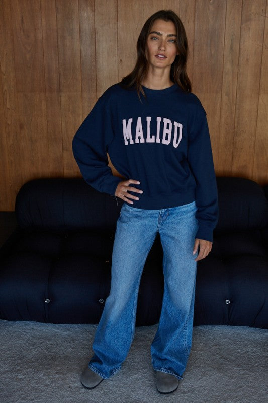 
                  
                    Load image into Gallery viewer, Malibu Weekender Pullover
                  
                