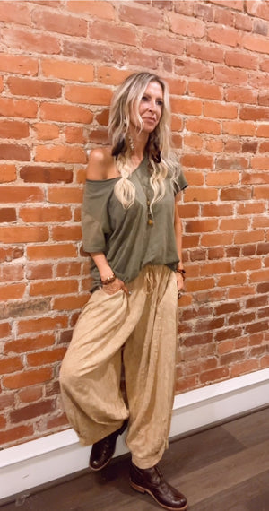 
                  
                    Load image into Gallery viewer, Quilted Paths Pants
                  
                