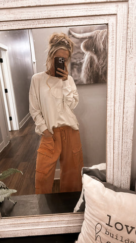 Folklore Daisy Pullover