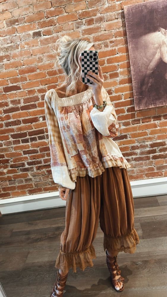 
                  
                    Load image into Gallery viewer, Love More Bloomer Pants
                  
                