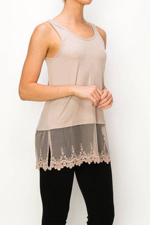 
                  
                    Load image into Gallery viewer, Lilly Lace Top
                  
                
