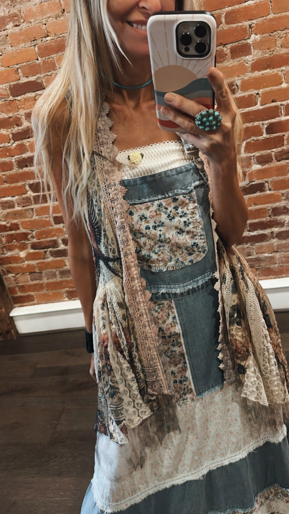 
                  
                    Load image into Gallery viewer, Sparrow Vintage Vest
                  
                