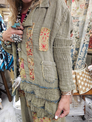 
                  
                    Load image into Gallery viewer, So Charming Ruffle Patch Jacket
                  
                