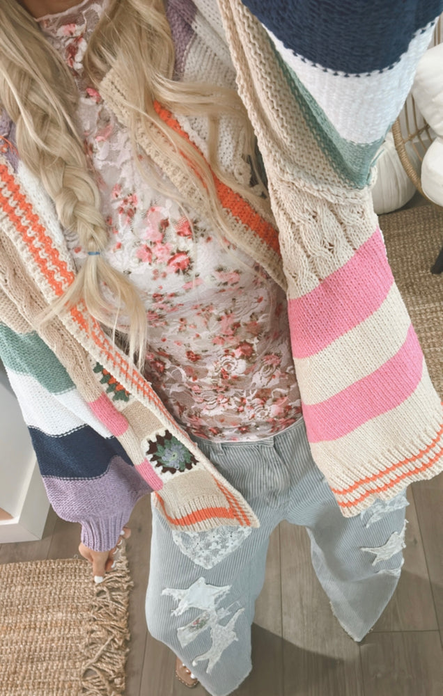 
                  
                    Load image into Gallery viewer, Birds Of a Feather Cardigan
                  
                