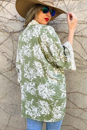
                  
                    Load image into Gallery viewer, Floral Lace Kimono
                  
                