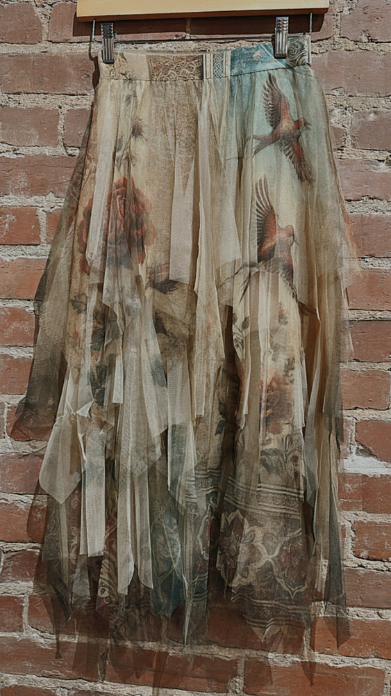 
                  
                    Load image into Gallery viewer, Vintage Sparrow Tulle Skirt
                  
                