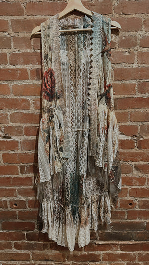 
                  
                    Load image into Gallery viewer, Sparrow Vintage Vest
                  
                