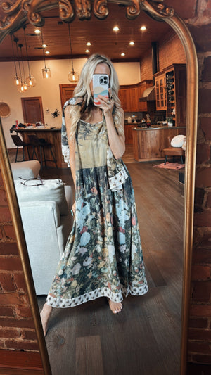 
                  
                    Load image into Gallery viewer, I Dream in Flowers Slip Dress
                  
                