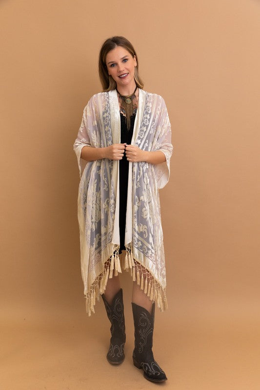 
                  
                    Load image into Gallery viewer, Velvet Crush Kimono (Nude)
                  
                