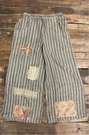 
                  
                    Load image into Gallery viewer, Lined Up Trouser Pants
                  
                
