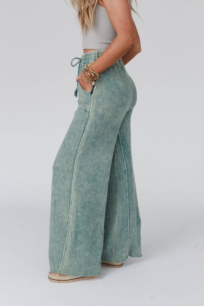 
                  
                    Load image into Gallery viewer, Relaxing Wide Leg Pant (Teal)
                  
                