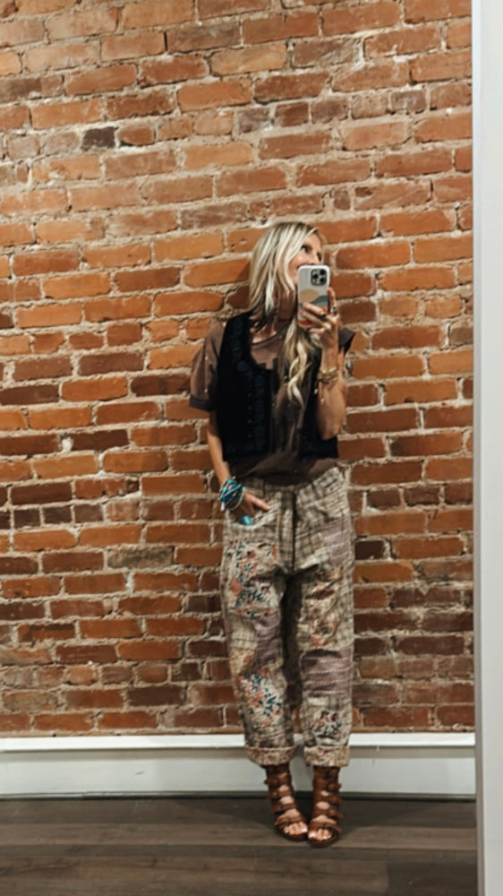 
                  
                    Load image into Gallery viewer, Traveling On Pants
                  
                