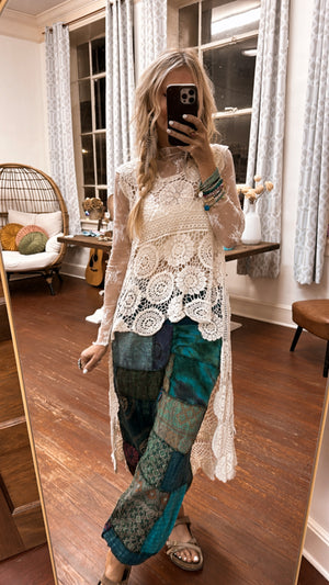 
                  
                    Load image into Gallery viewer, So Dreamy Crochet Top
                  
                