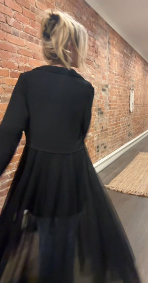 
                  
                    Load image into Gallery viewer, Classic Vintage Duster
                  
                