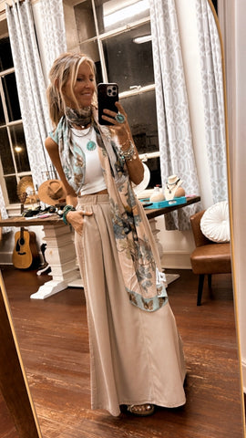Wanderer Maxi Skirt (latte)