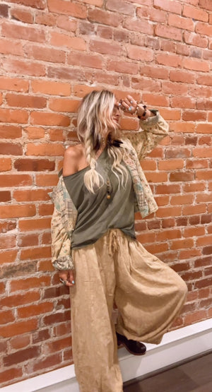 
                  
                    Load image into Gallery viewer, Quilted Paths Pants
                  
                